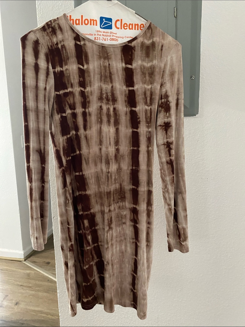 Fitted Brown Tie-Dye Long Sleeve Mini Dress